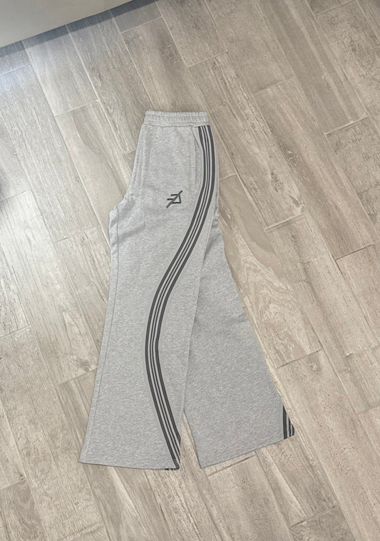 $TEALTH $EASON SWEATS
